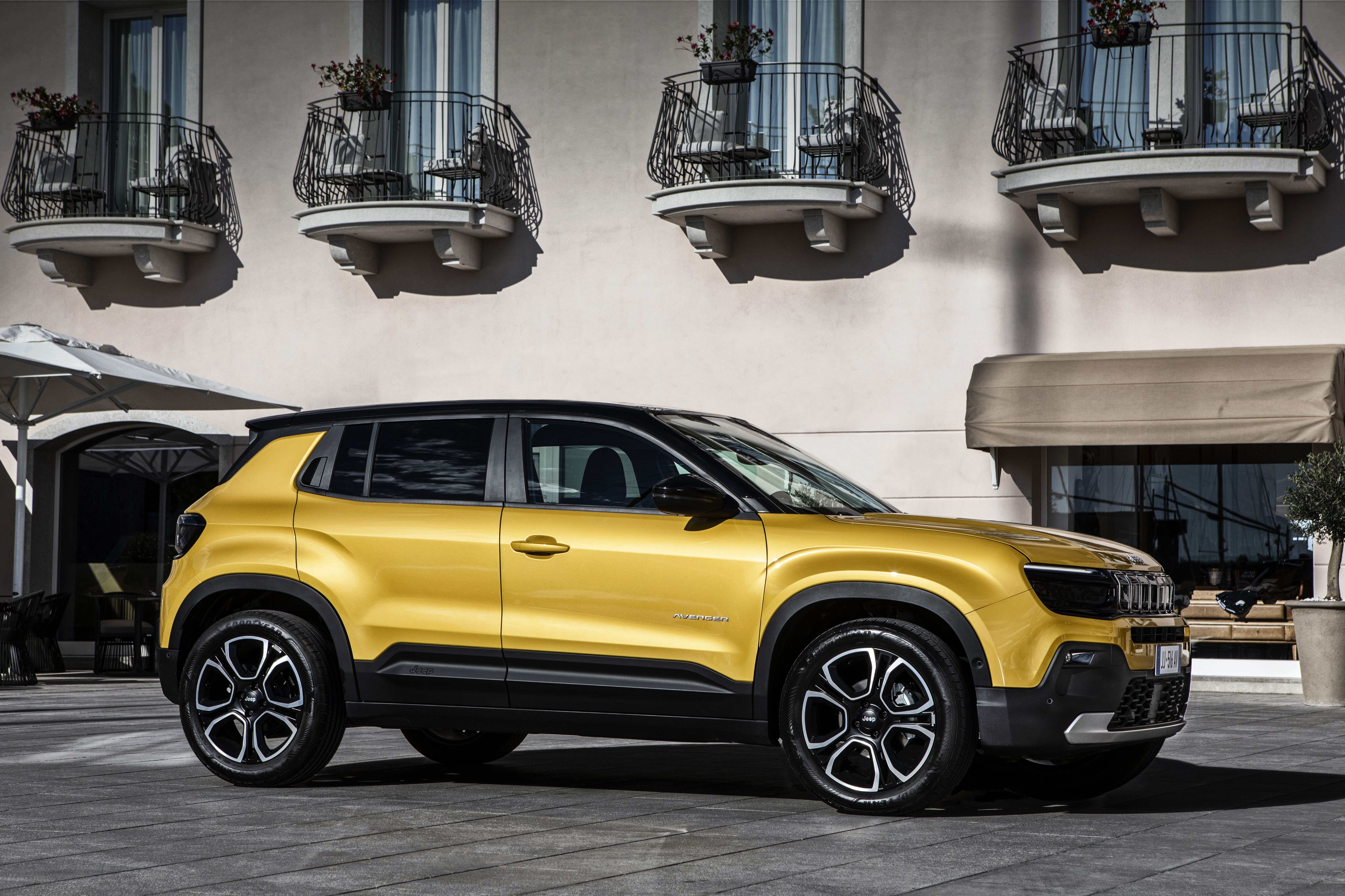 6720x4480 Download Vehicle Jeep Avenger 8k Ultra HD Wallpaperx6000