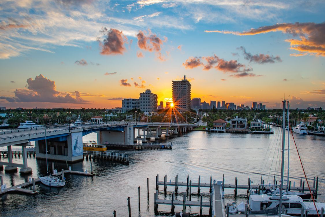 1125x750 City of Fort Lauderdale in Florida · Free