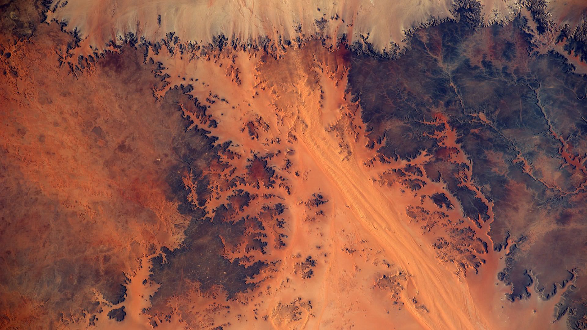 1920x1080 The Surface of Mars 1920 × 1080