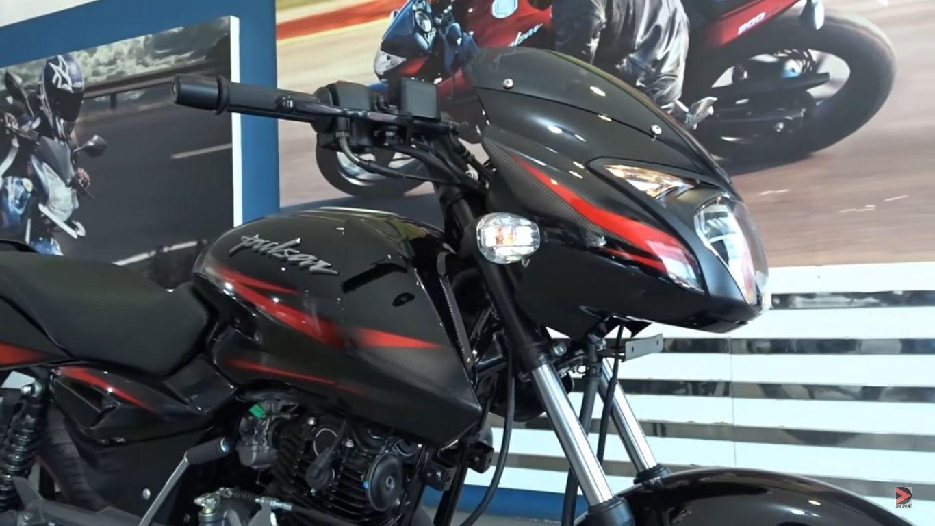 1366x768 PULSAR 150 BS4 HD WALLPAPERS