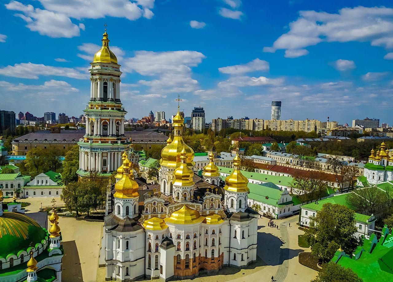 1280x919 Photos Kiev Church Ukraine Kyiv Pechersk Lavra Temples Cities