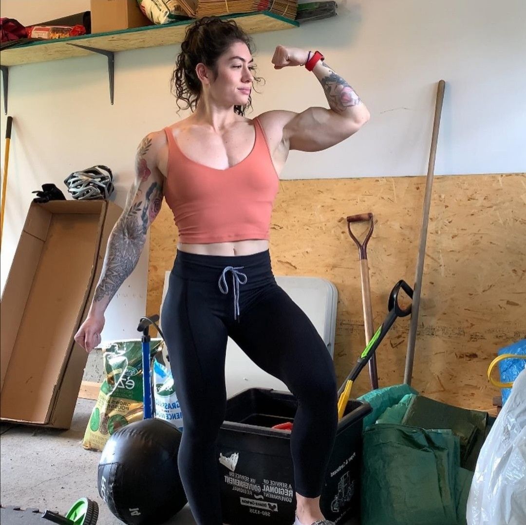 1080x1079 Natasha Aughey