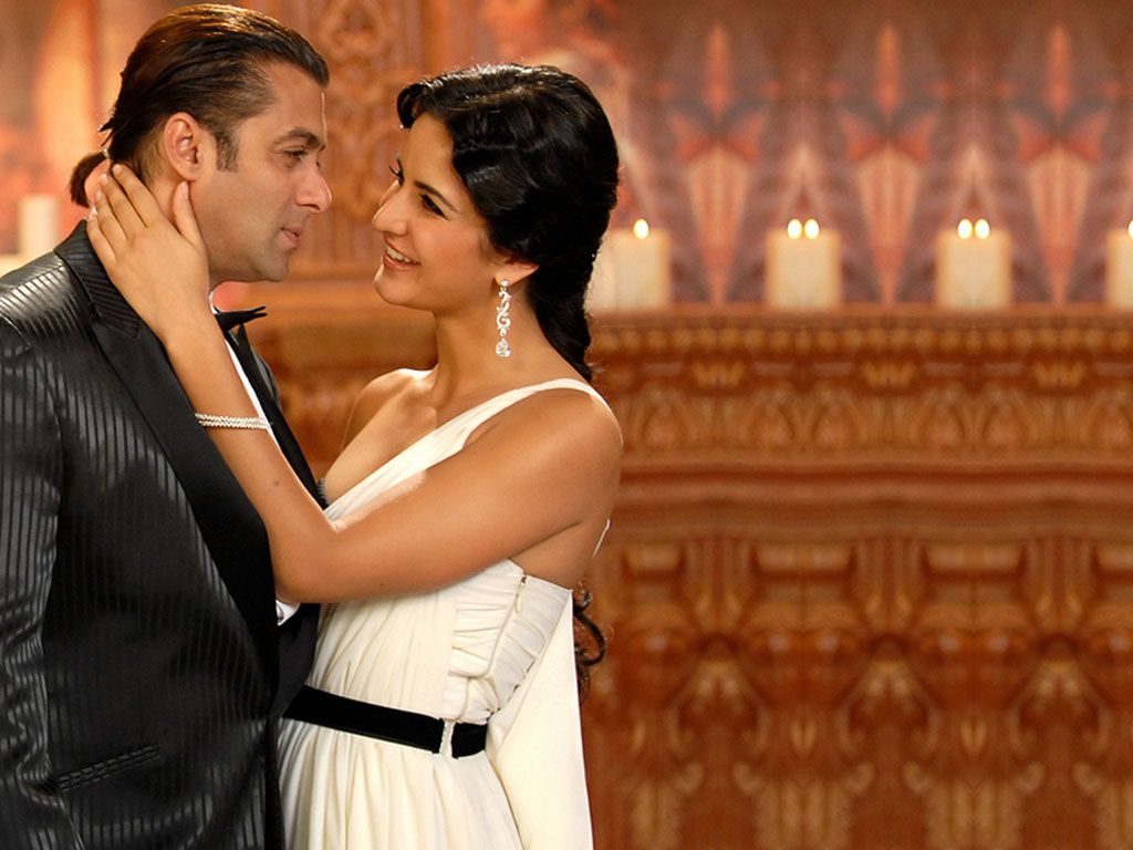 1024x768 HOT SCOOP: Katrina Kaif To Join Salman Khan At The Finale Of Bigg Boss 9!