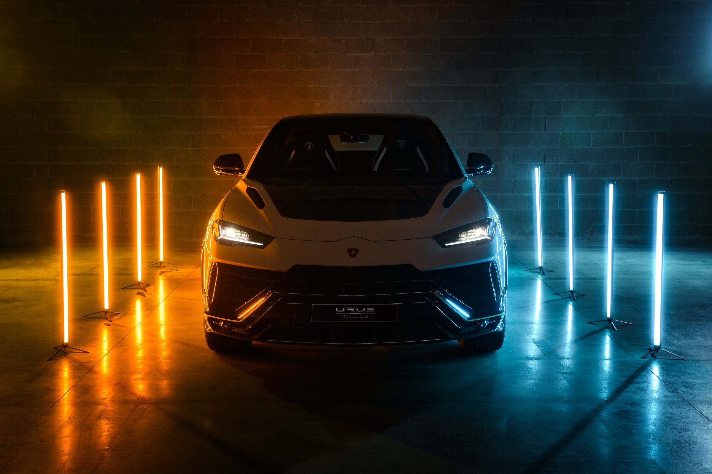 2400x1600 Download Vehicle Lamborghini Urus Performante HD Wallpaperx1600