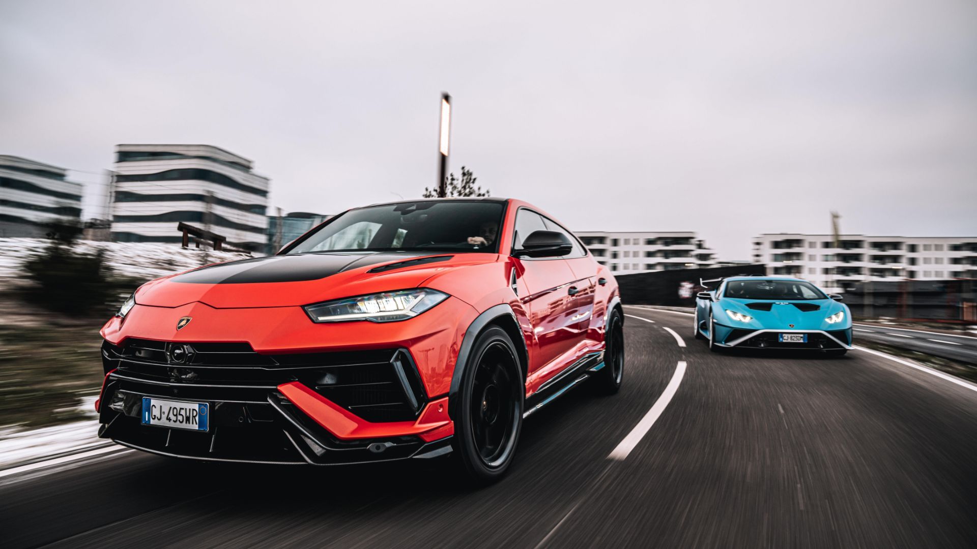 1920x1080 Lamborghini Urus Performante 2022 review