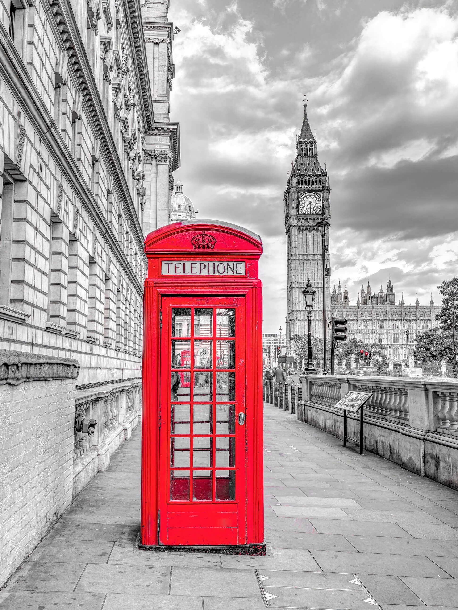 1942x2588 Telephone booth with Big Ben, London, UK