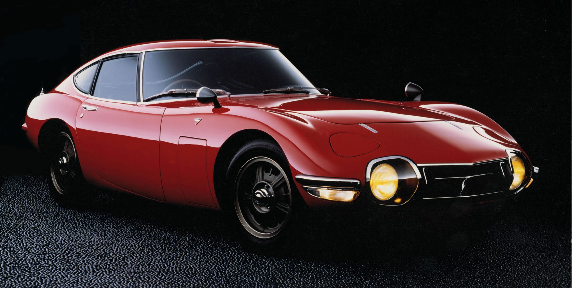 2000x1006 The Best Japanese Sports Cars Ever Made & Track