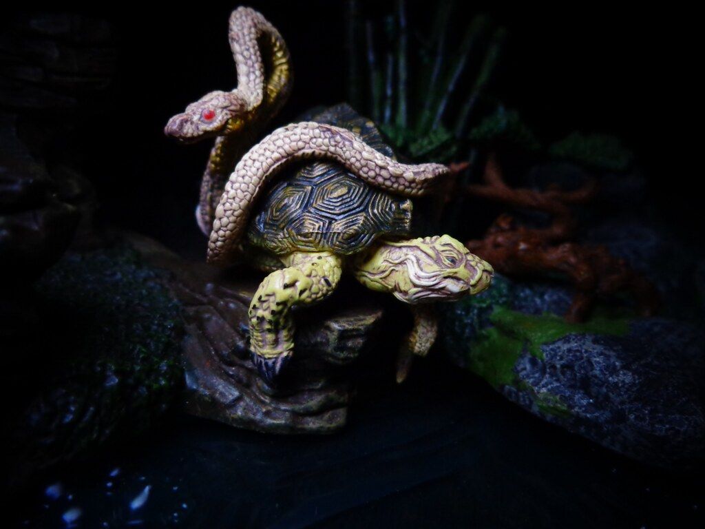 1024x768 Xuan Wu. Xuan Wu, known as Genbu in Japan, is the Black Tor