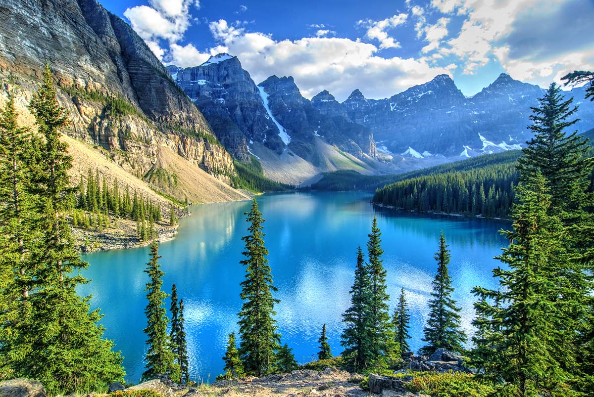 1200x803 Majestic Mountain Lake Scenic Wallpaper Mural in Blue and Green Tones