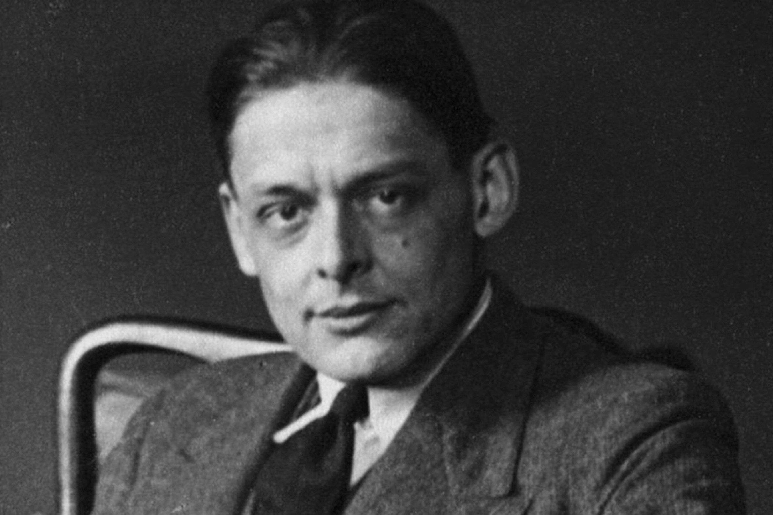 2500x1667 Harvard's Woodberry Poetry Room marks 90th with T.S. Eliot recording