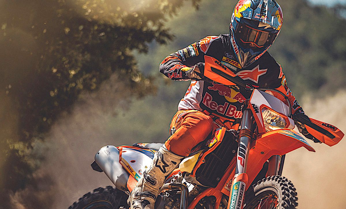 1200x726 KTM: A 2022 Debut For The 350 EXC F Factory Edition