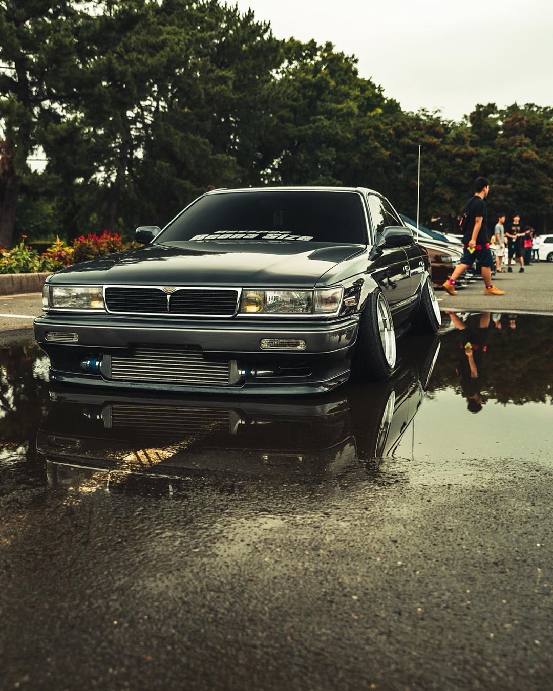 1080x1350 Nissan Laurel Wallpaper