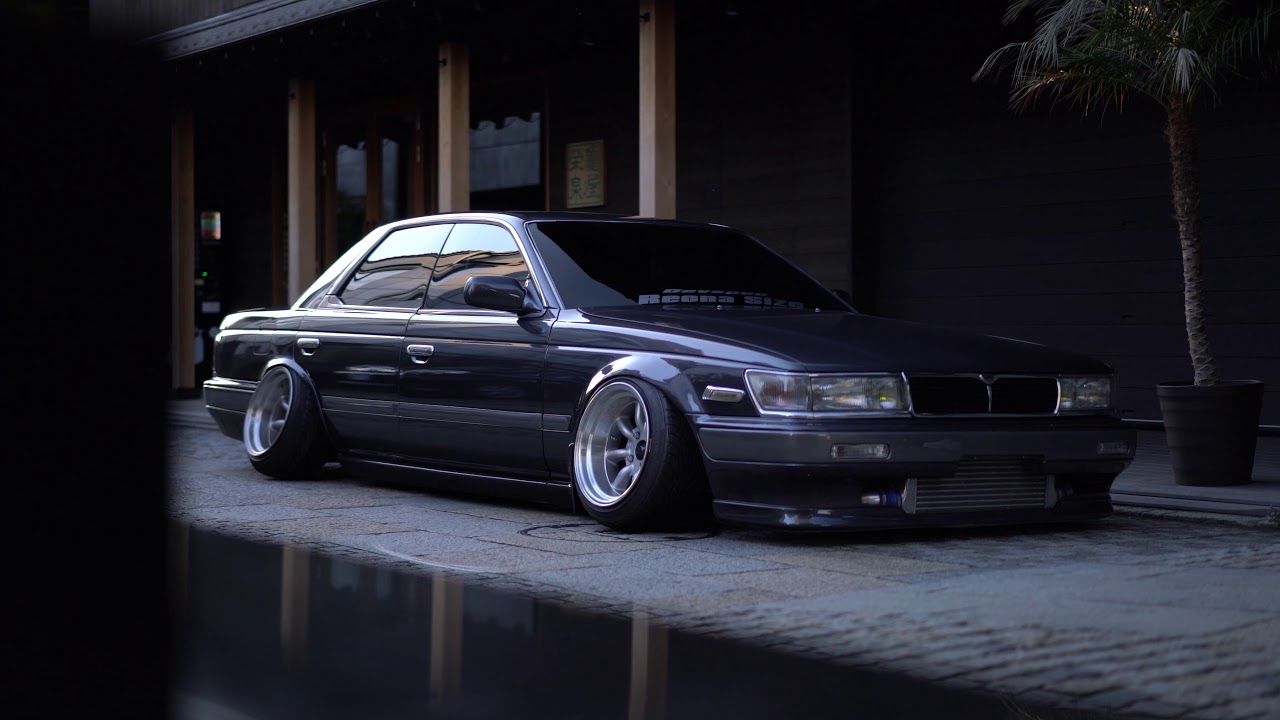 1280x720 LAUREL C33 .K