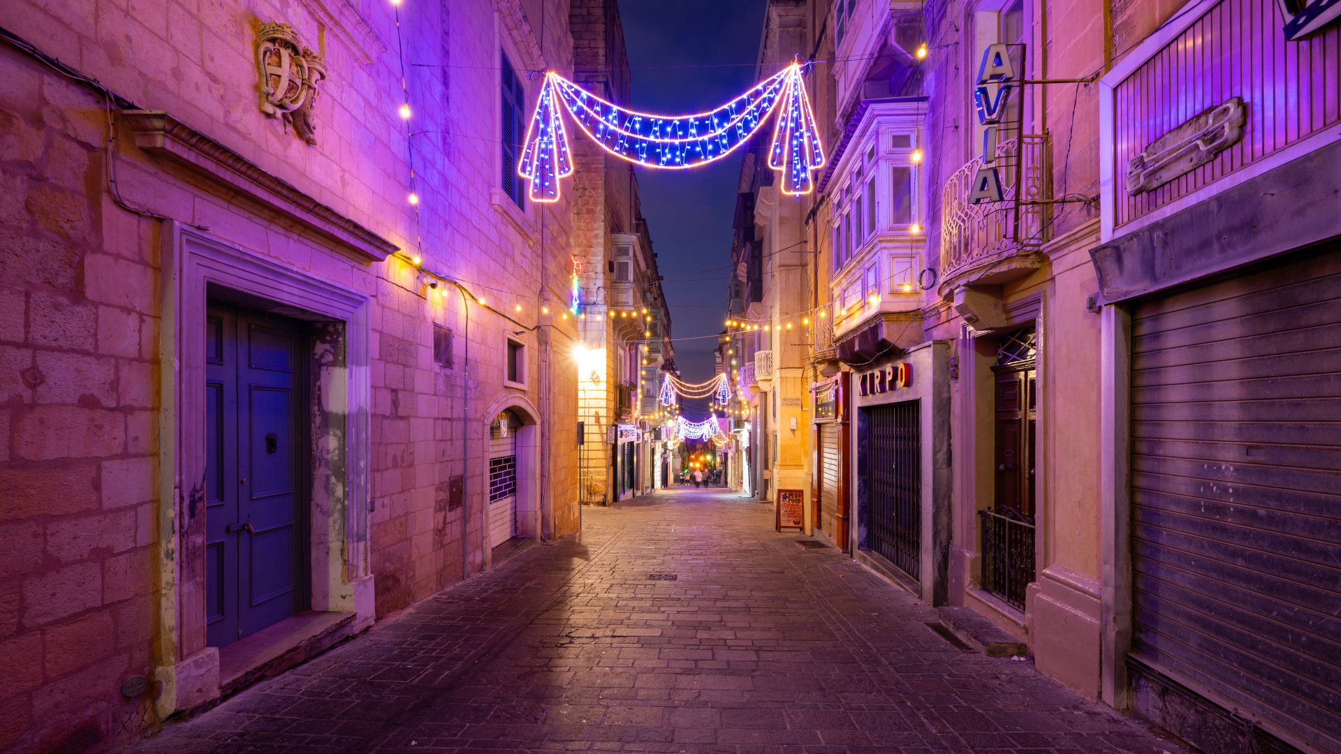 1920x1080 Christmas street lighting Valletta / Valletta