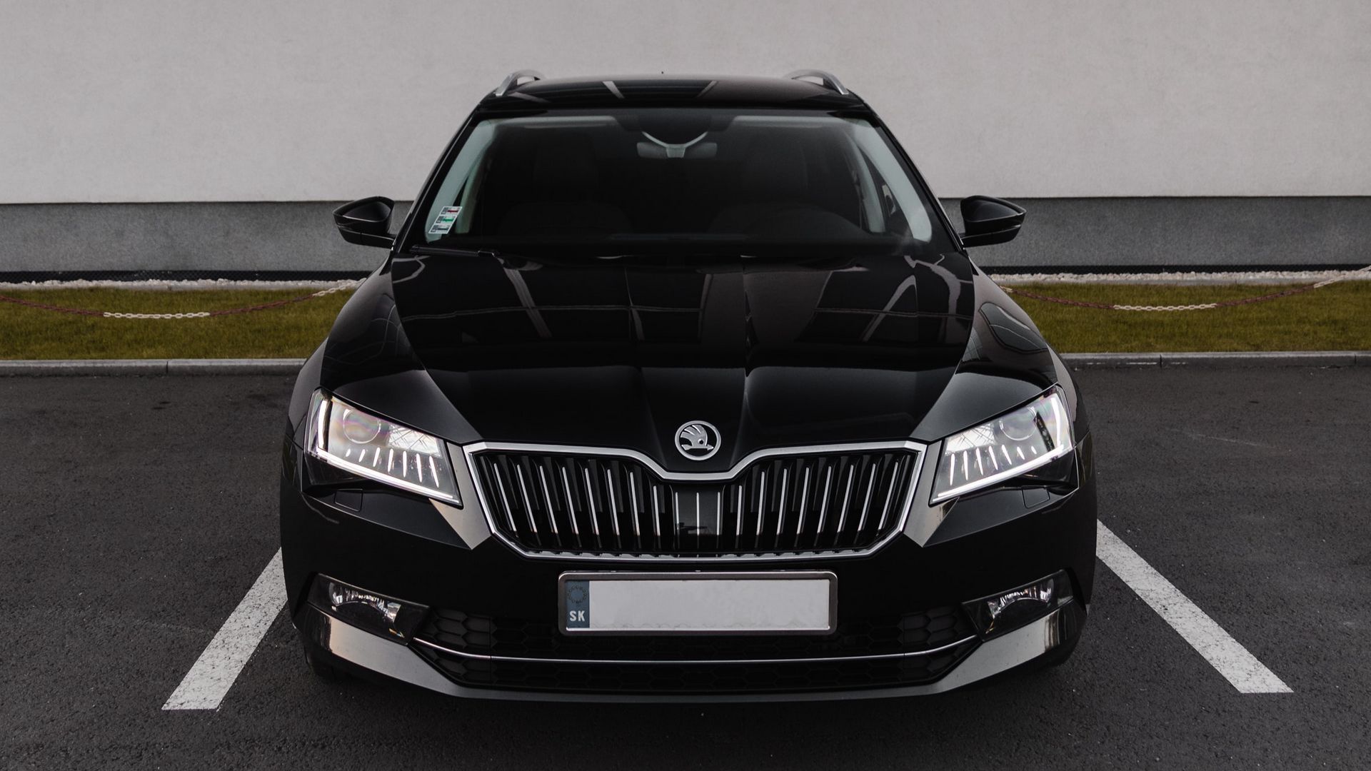 1920x1080 Download wallpaper 1920x1080 skoda superb skoda, car, front view, black full hd, hdtv, fhd, 1080p HD background