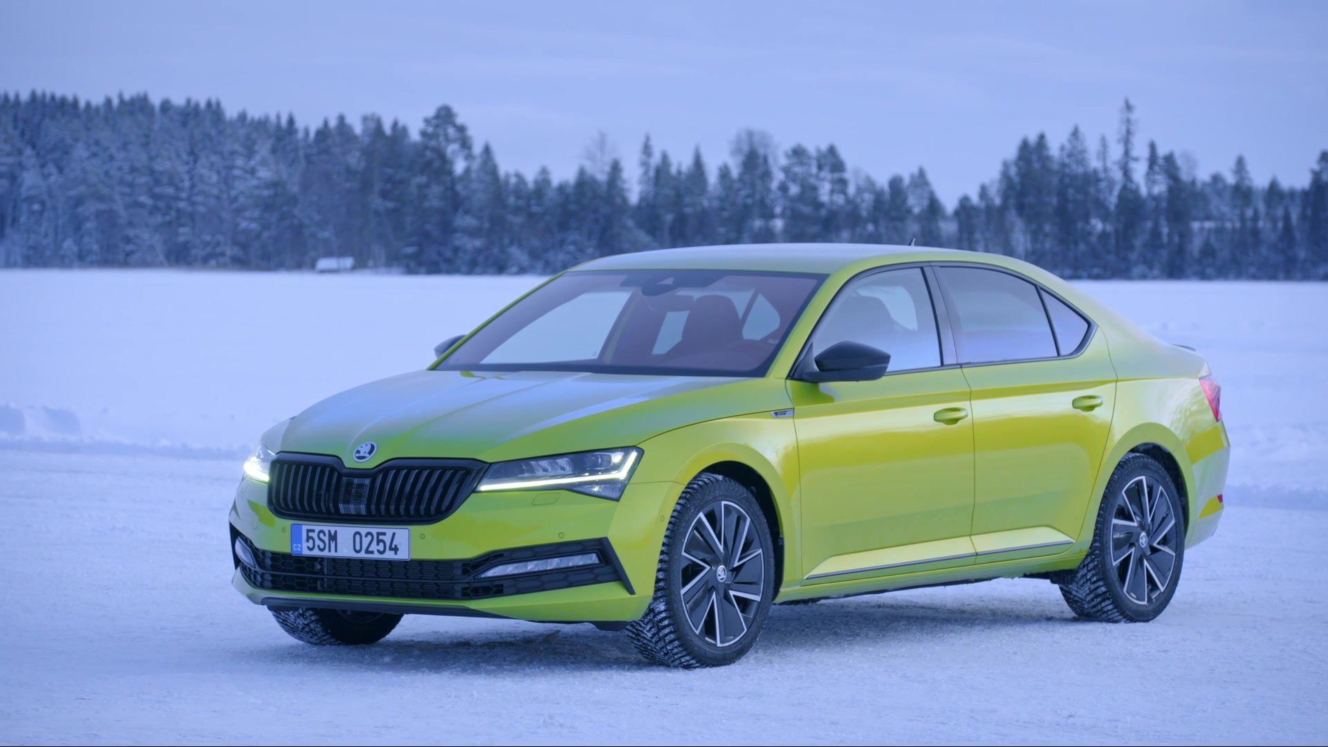 1920x1080 The new Skoda Superb Sportline Design in Dragon skin