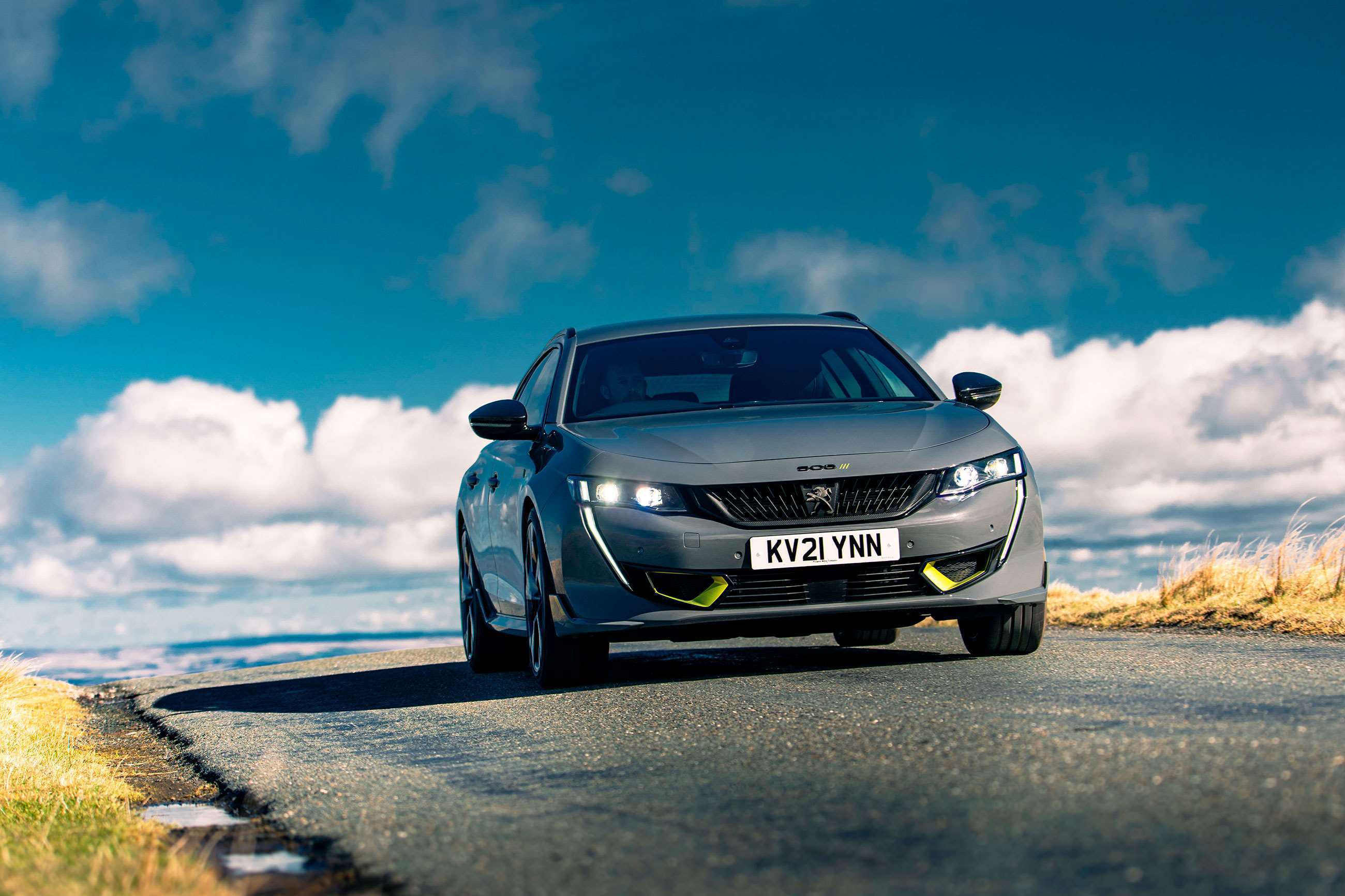 2600x1733 First Drive: 2021 Peugeot 508 PSE SW Review