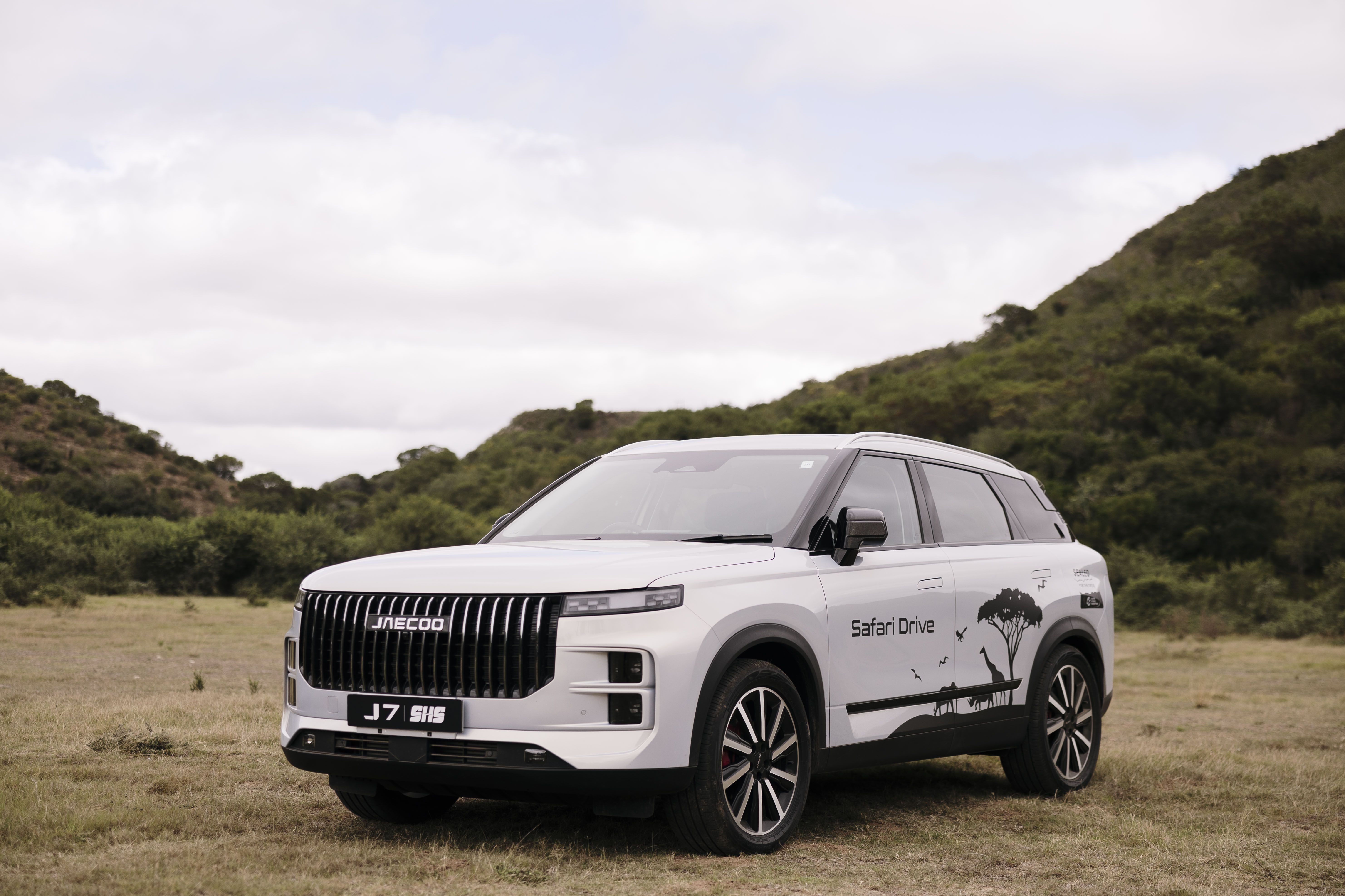 5924x3949 Jaecoo 7 SUV: tested on South Africa's famous Garden Route. Wallpaper*