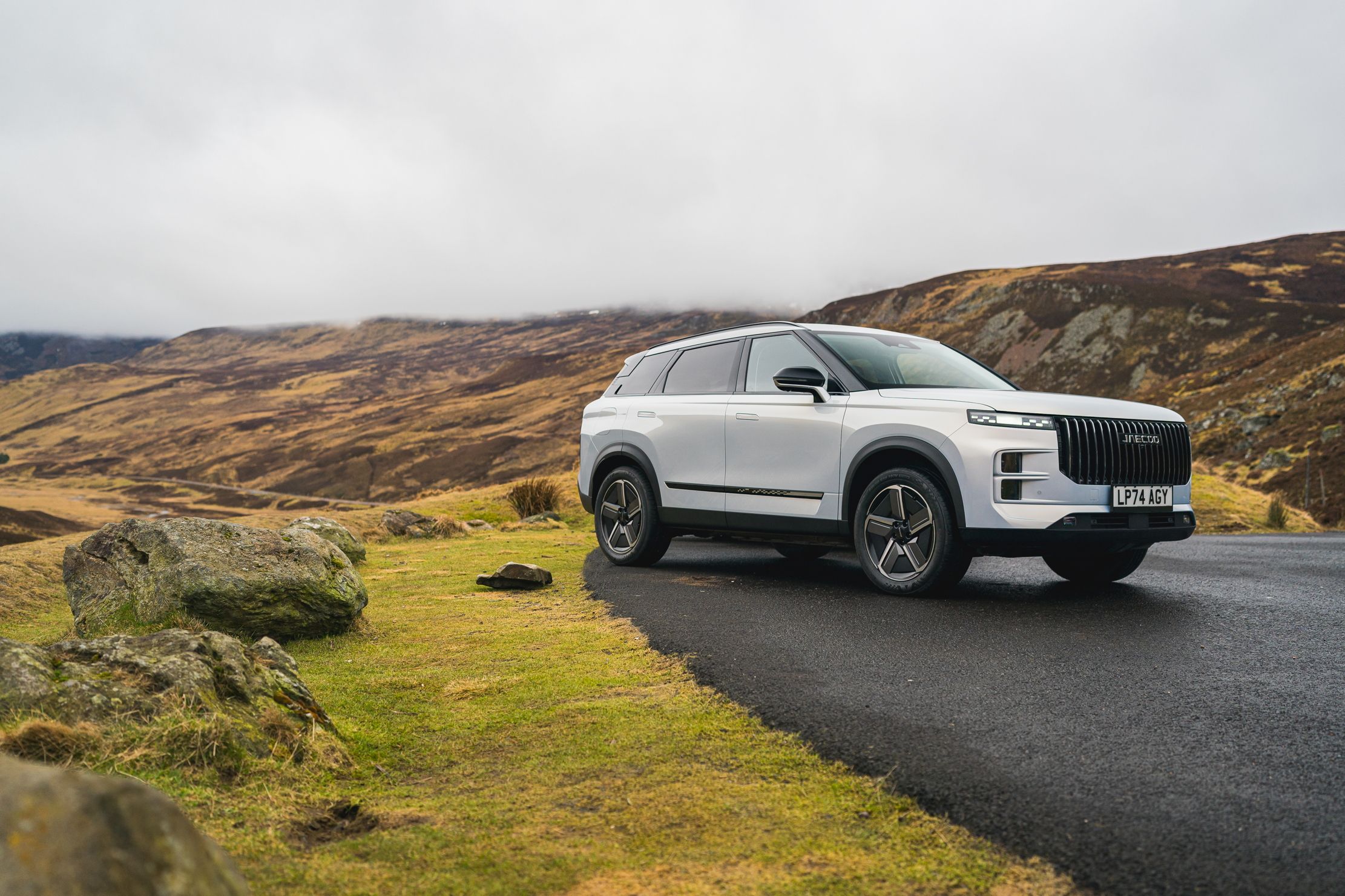 2222x1481 Jaecoo 7 SHS: Can you really get a luxury SUV for £000?