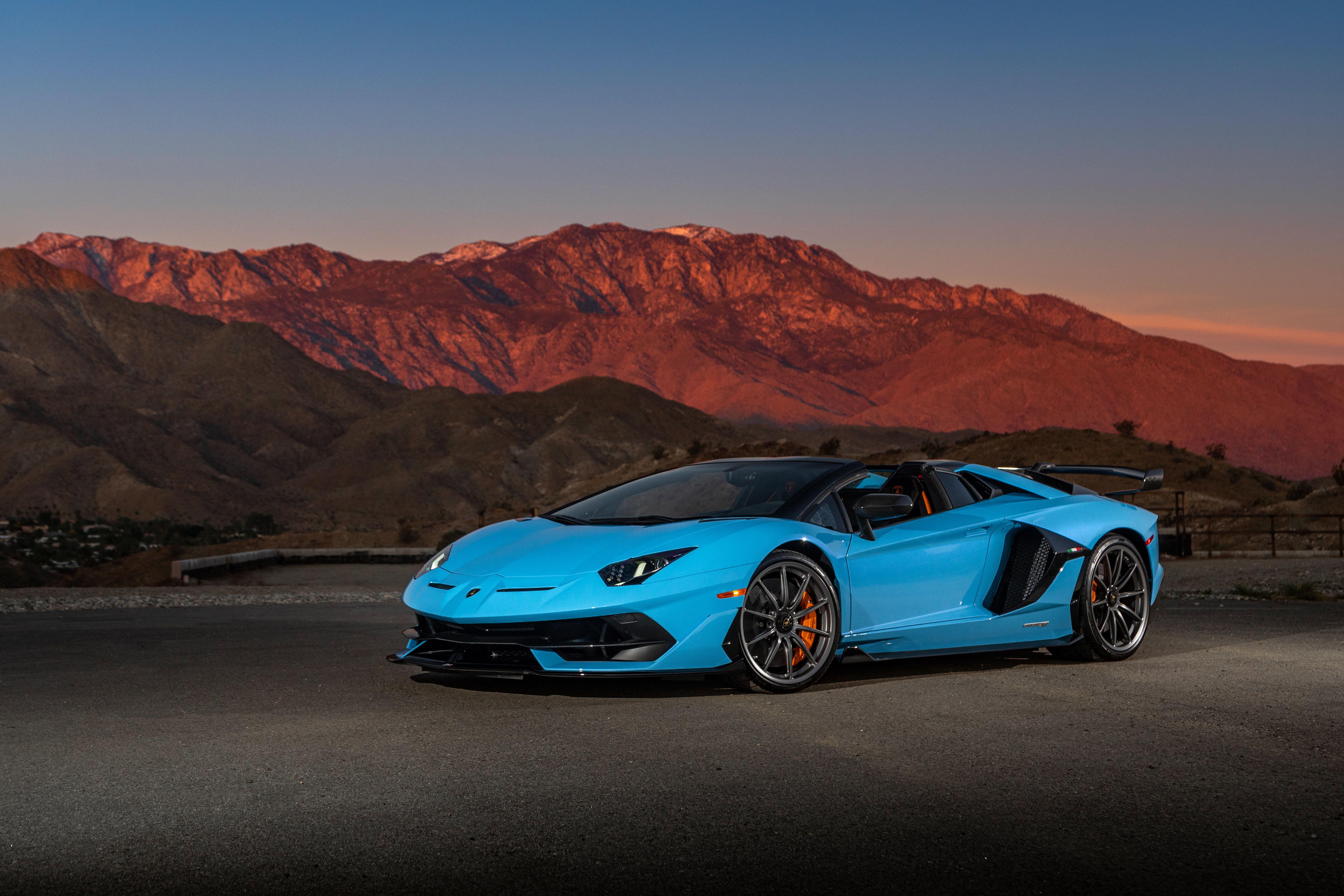 6218x4145 Lamborghini Aventador Review, Pricing, and Specs