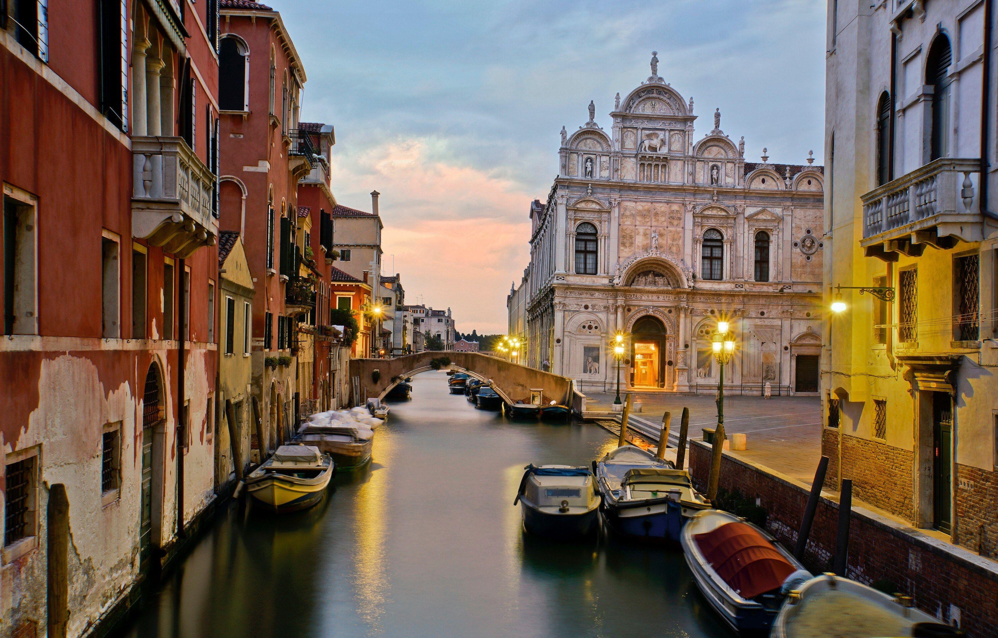 3438x2200 Wallpaper / architecture renaissance scuola grande di san marco and canal HD 4k wallpaper