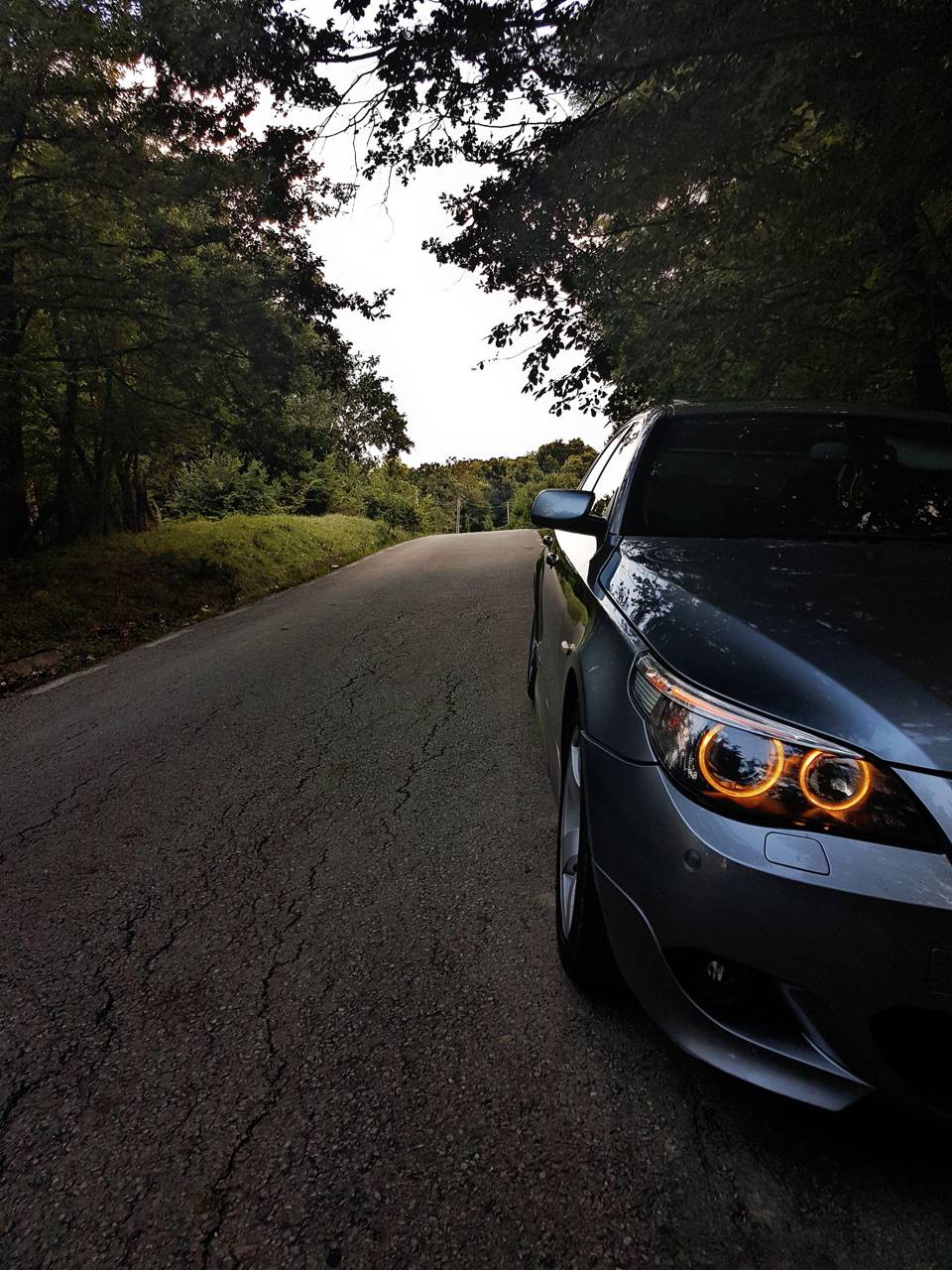 960x1280 BMW E60 wallpaper