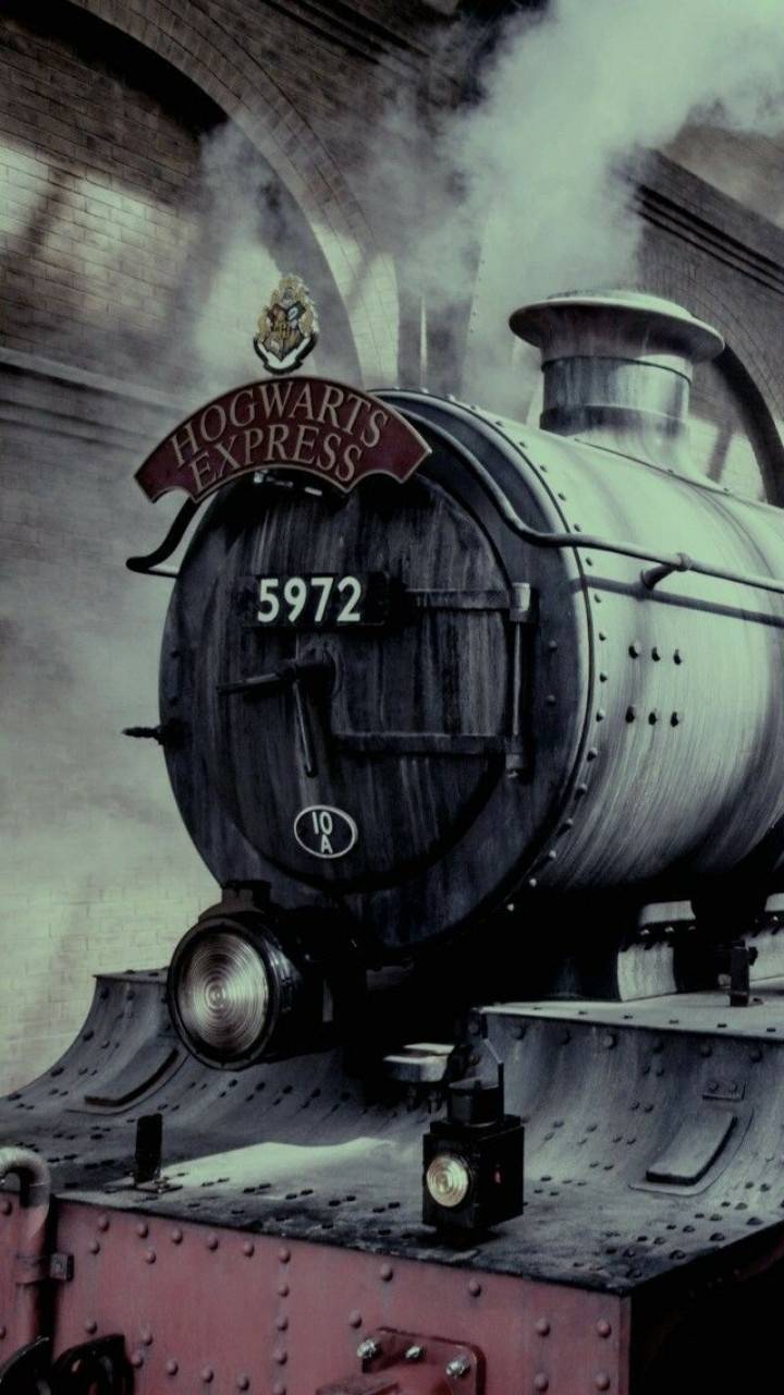 720x1280 Hogwarts Express wallpaper