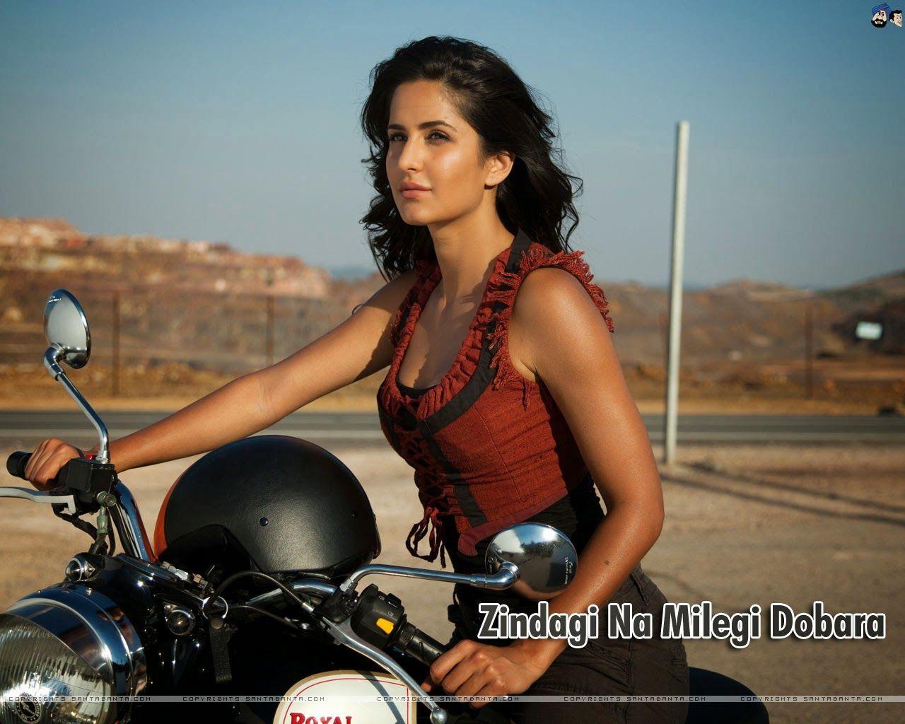 1280x1024 Zindagi Na Milegi Dobara Wallpaper