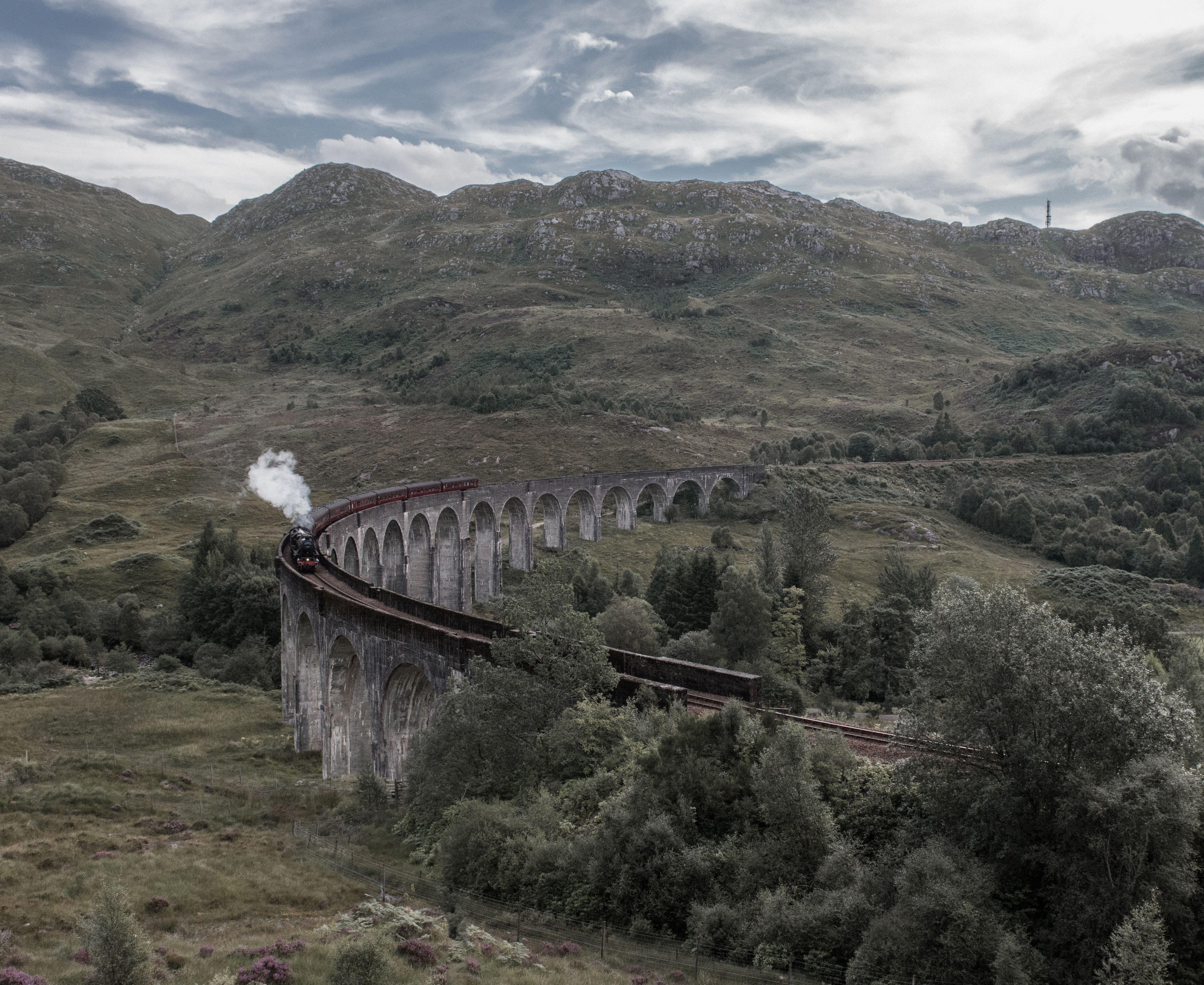4680x3830 4680x3830 #paisaje, #harry potter, #scotland, #viaducto, #tren, #travel, #nature, #train, #Free picture, #steam train, #viaduct, #bridge, # train track, #traditional, #landscape, #highland, #puente. Mocah.org HD Wallpaper