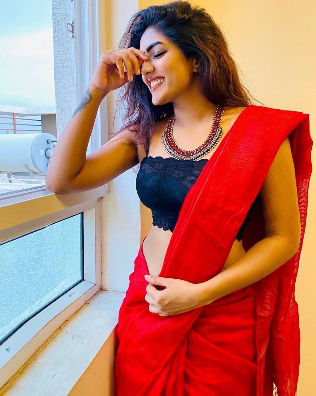 1024x1280 Eesha rebba wallpaper