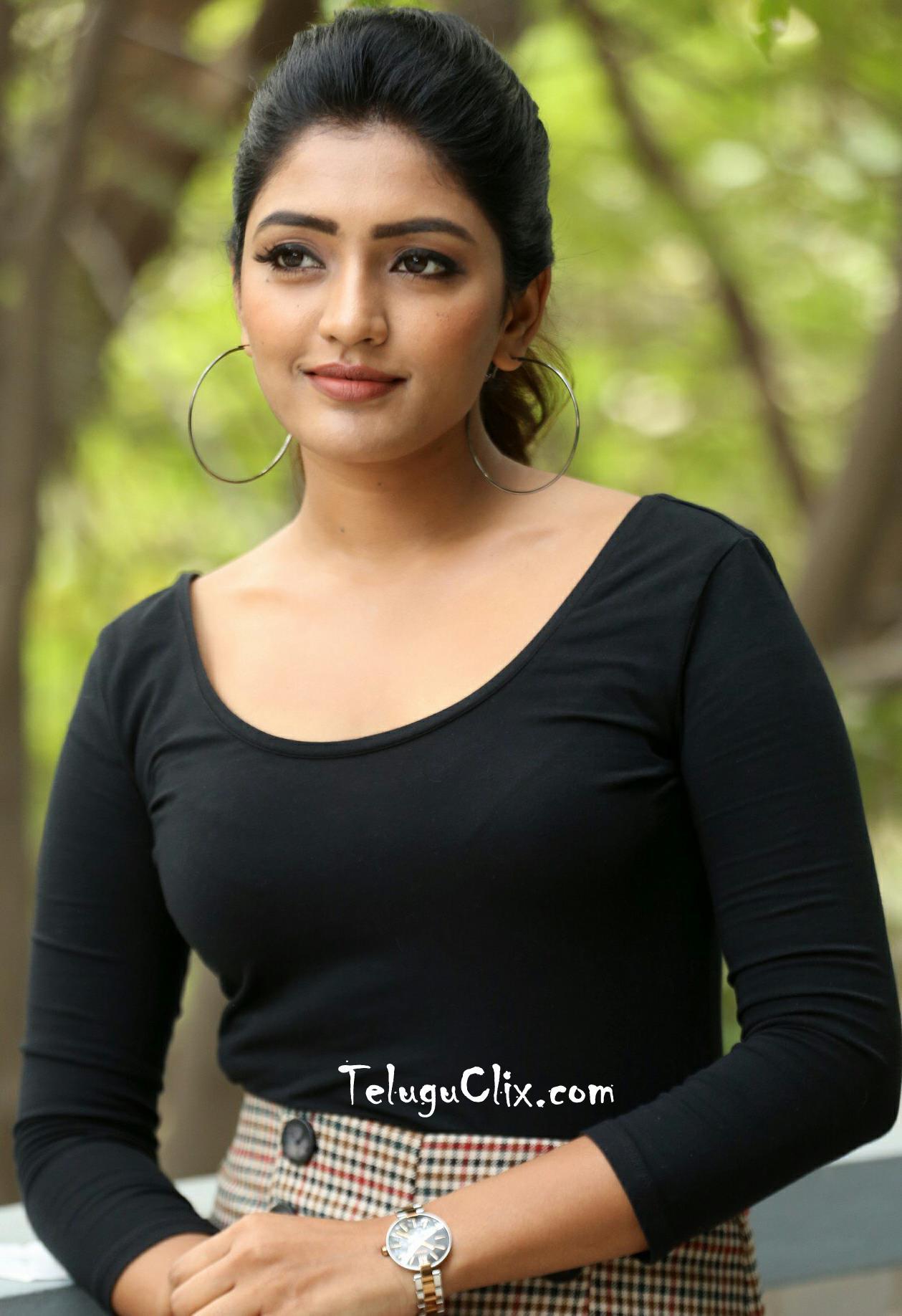 1259x1836 EESHA REBBA Rebba Photo Stills
