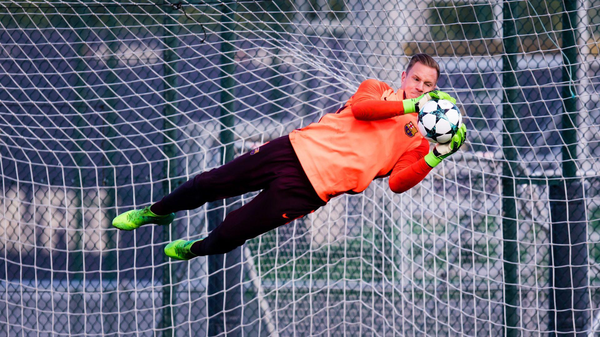 1920x1080 Kahn confident in Ter Stegen if Neuer misses World Cup