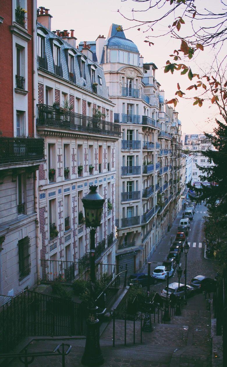 Montmartre Wallpapers Top Free Montmartre Backgrounds WallpaperAccess