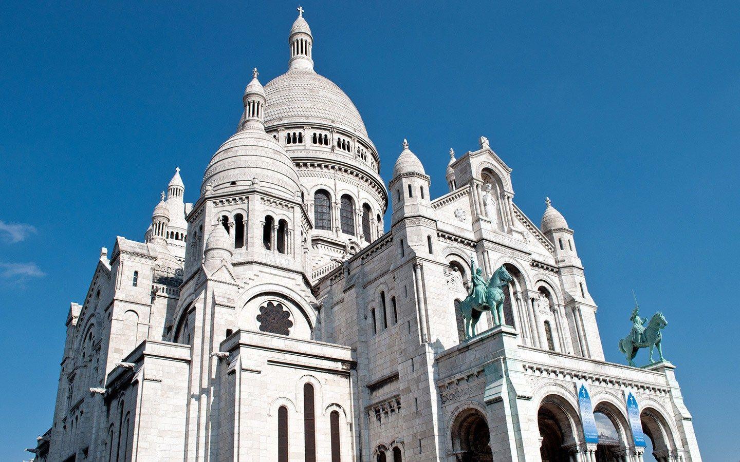 1440x900 Paris Walks: A Self Guided Montmartre Walking Tour