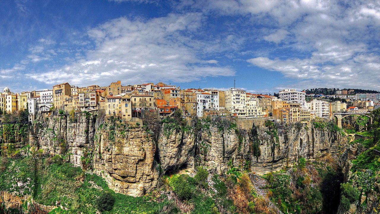 1280x720 mountains, clouds, landscapes, Constantinople, lybia wallpaper