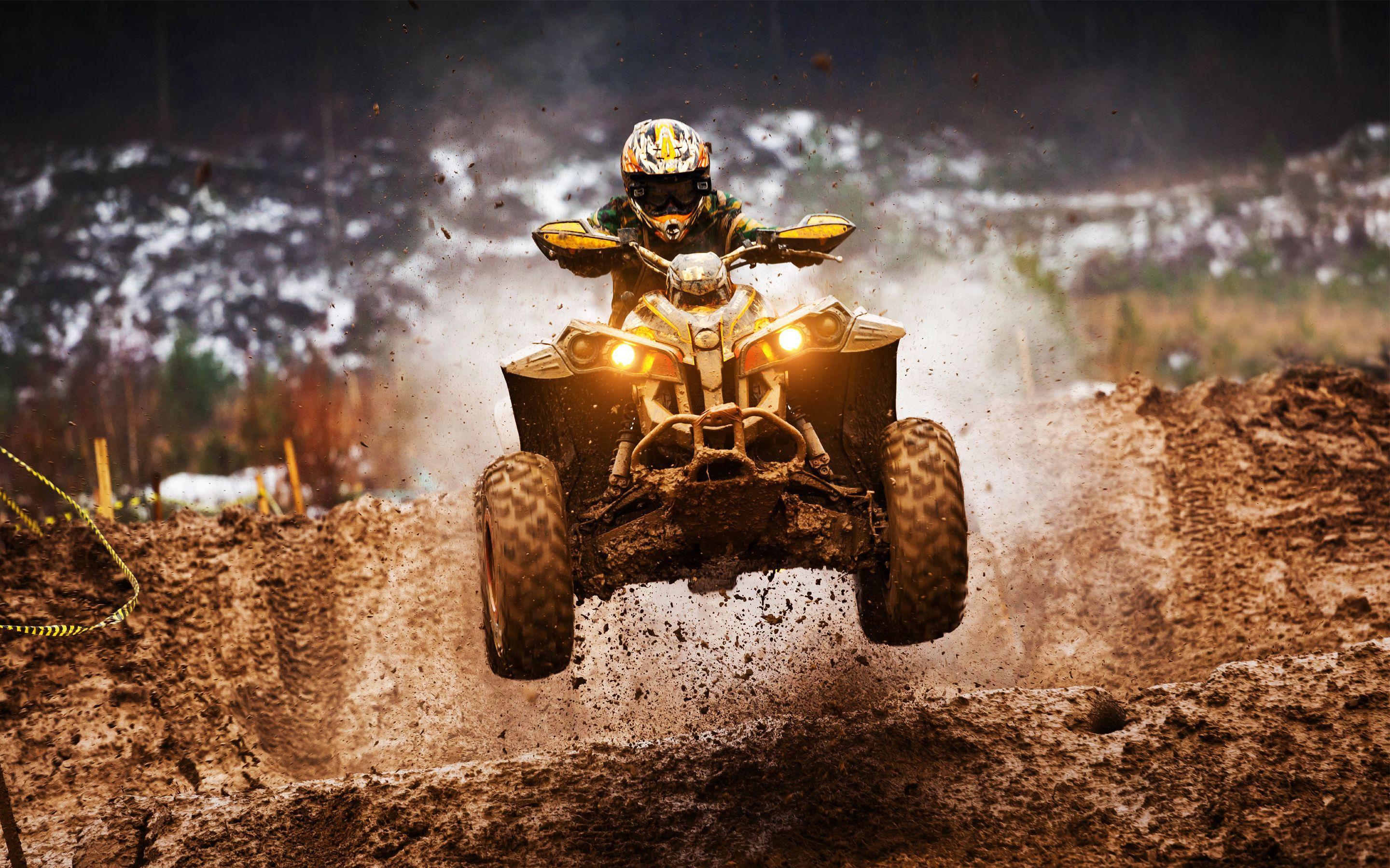 2880x1800 ATVs Wallpaper