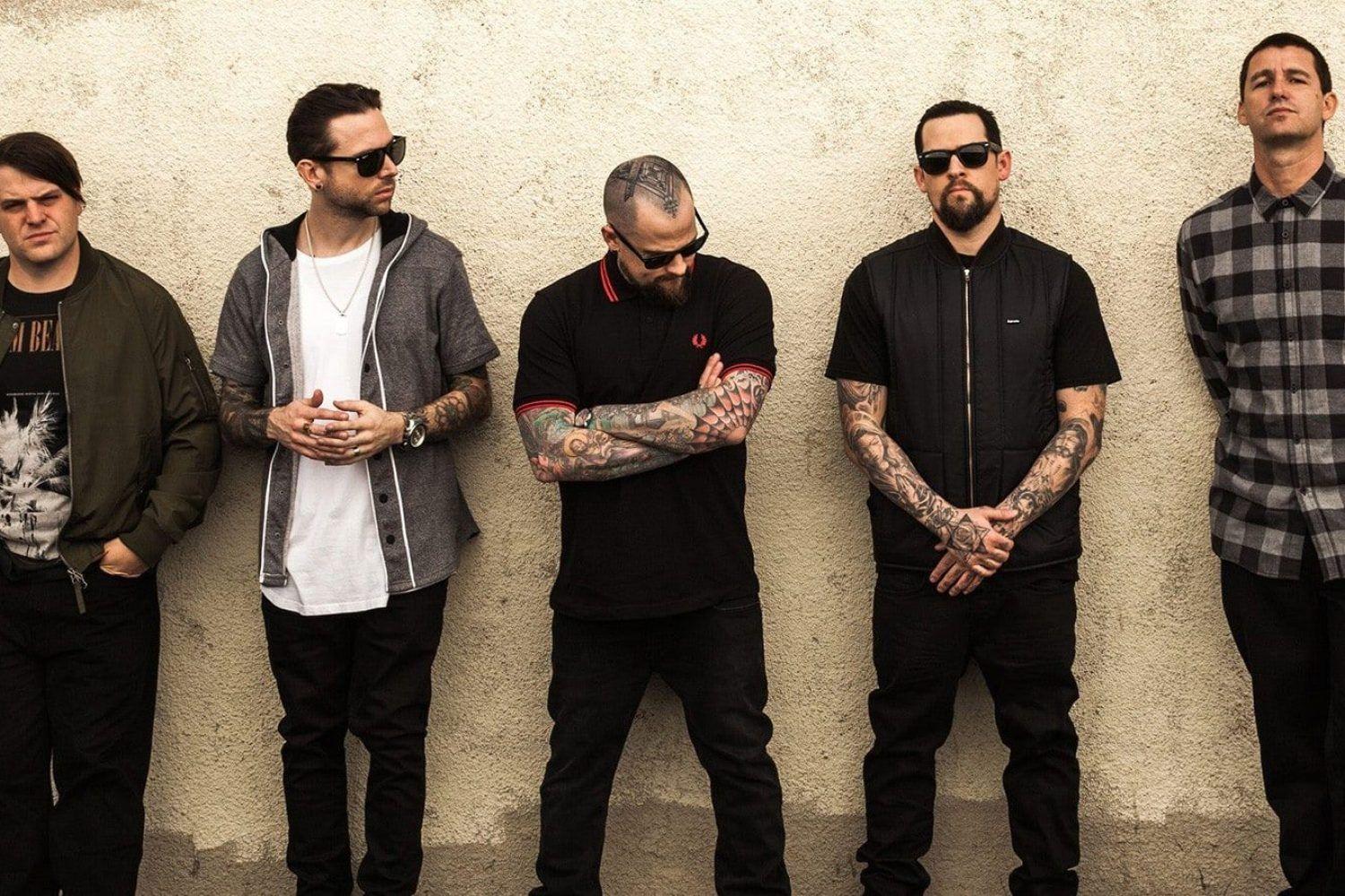 Good Charlotte Wallpapers Top Free Good Charlotte Backgrounds Wallpaperaccess