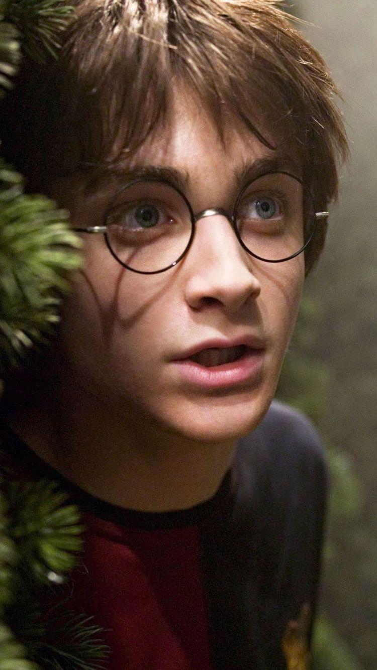 750x1334 Daniel Radcliffe, Film, Harry Potter, Girl, Human Wallpaper Radcliffe Harry Potter, Download Wallpaper