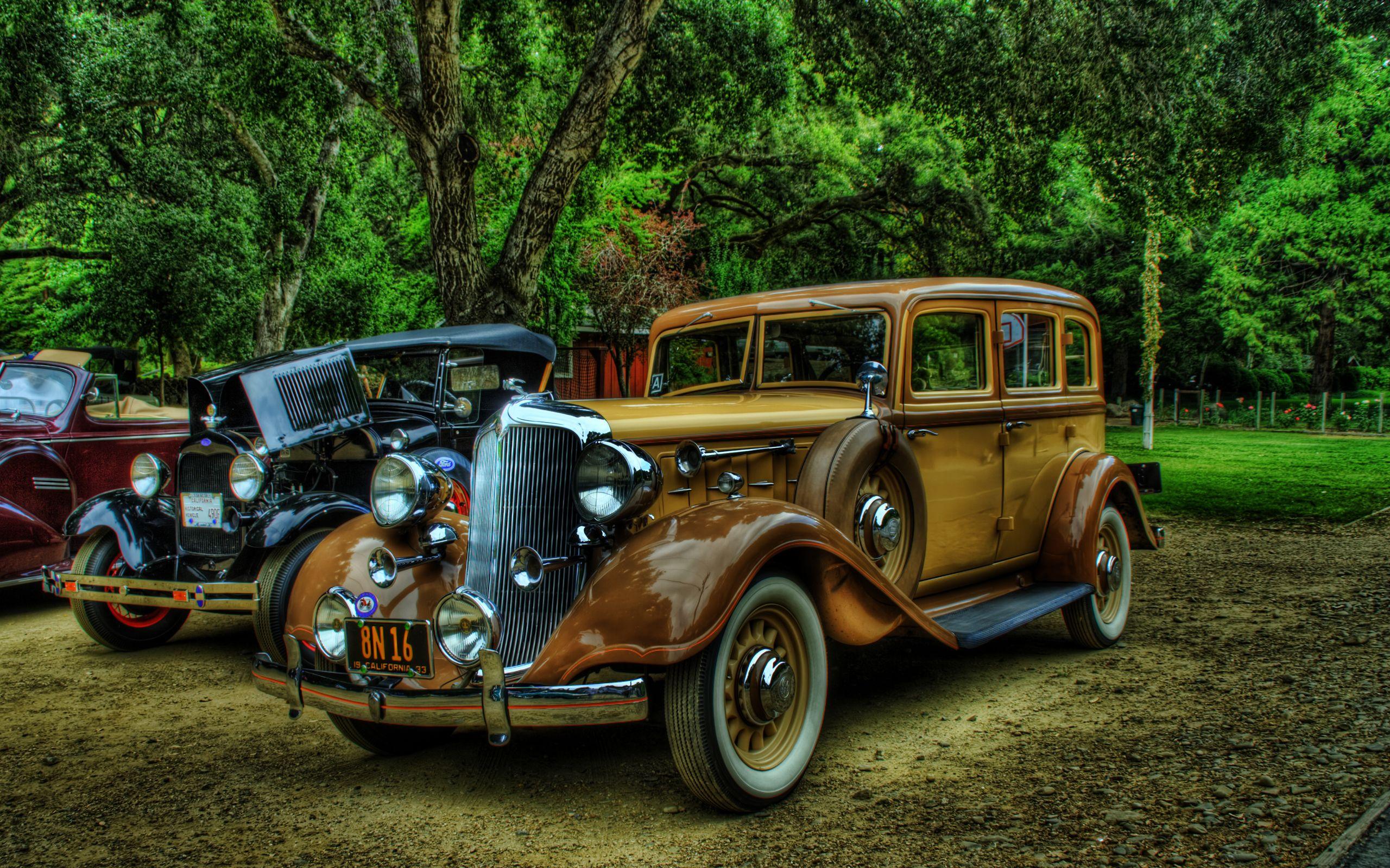 2560x1600 pics of old cars and trucks download