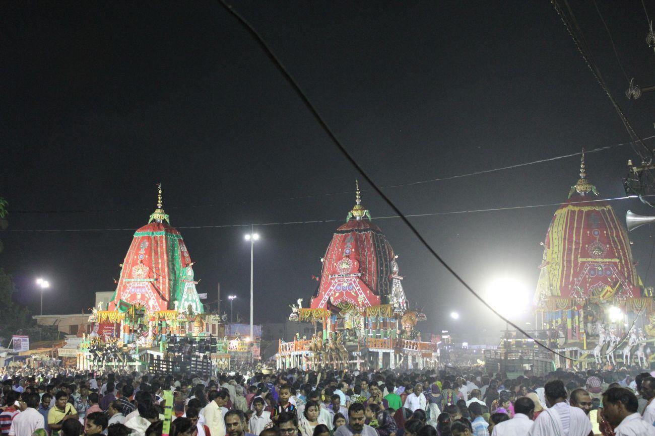 1300x866 Browse Lord Jagannath Temple, Puri Photo and Image Gallery