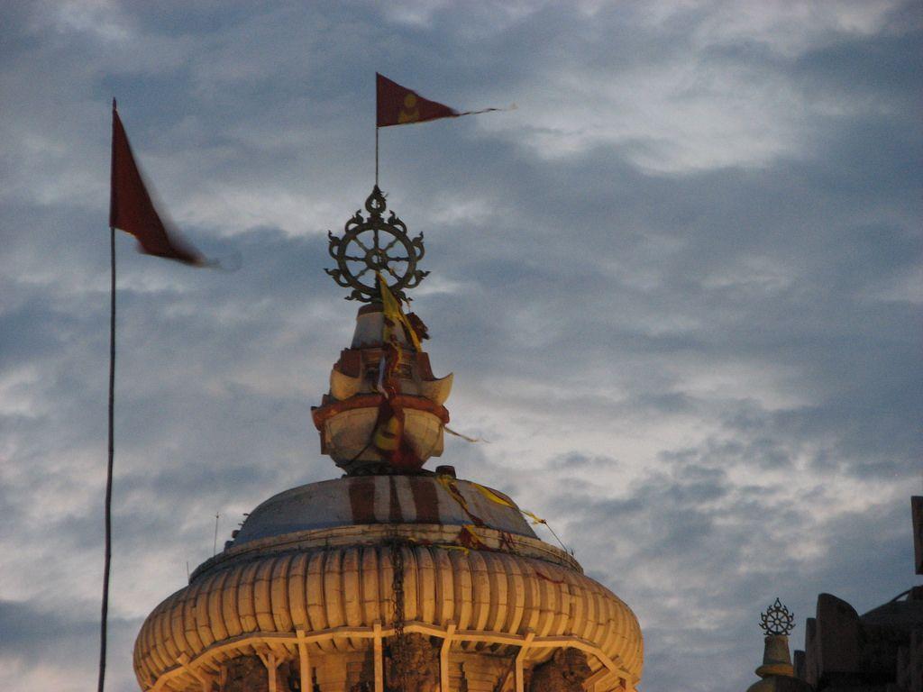 1024x768 Jagannath Temple Puri Flag