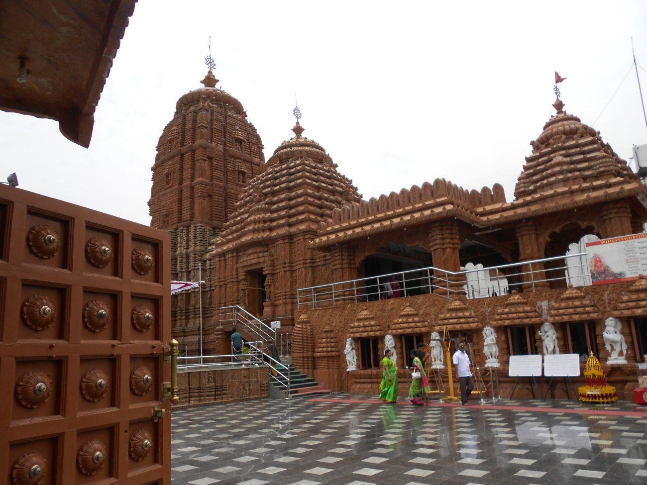1300x975 Browse Jagannath Temple, Hyderabad Photo and Image Gallery