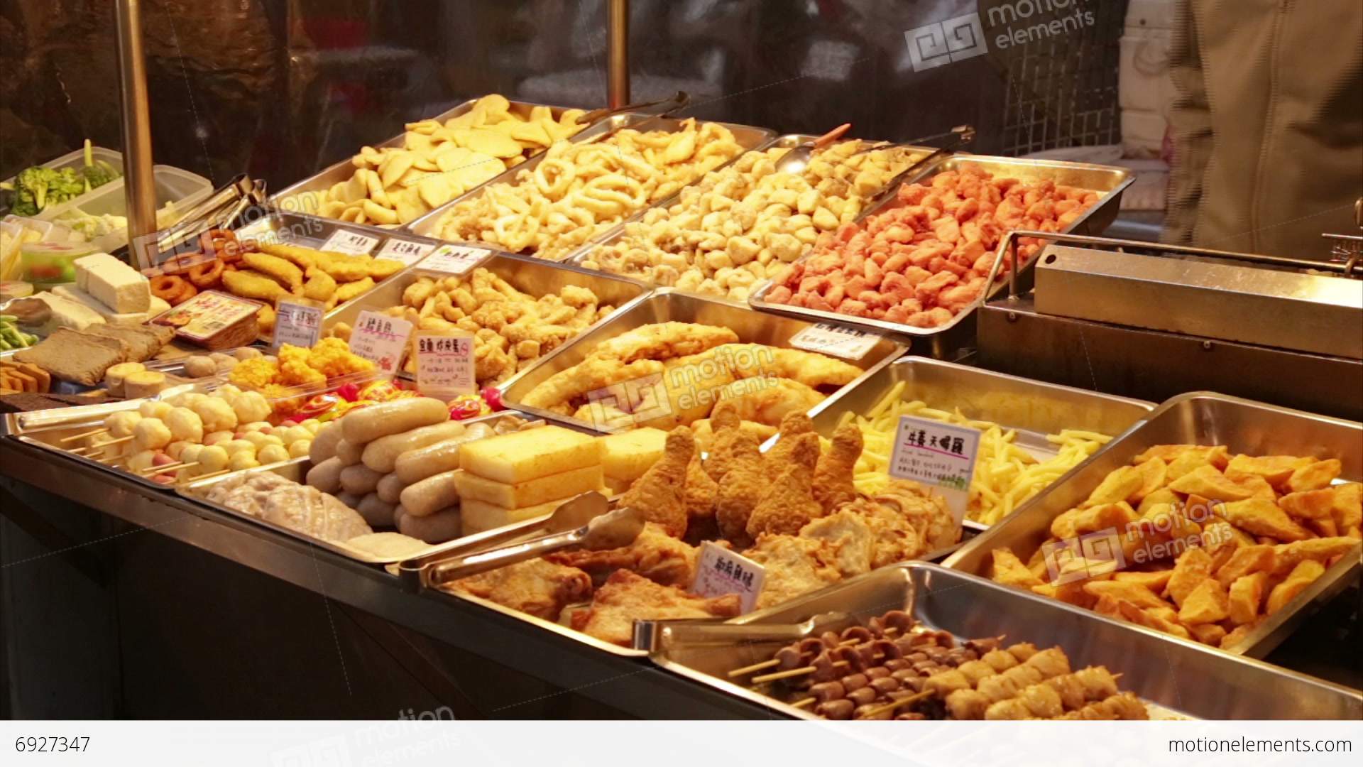 1920x1080 Street Food At Vendor At Lehua Night Market Stock video footage