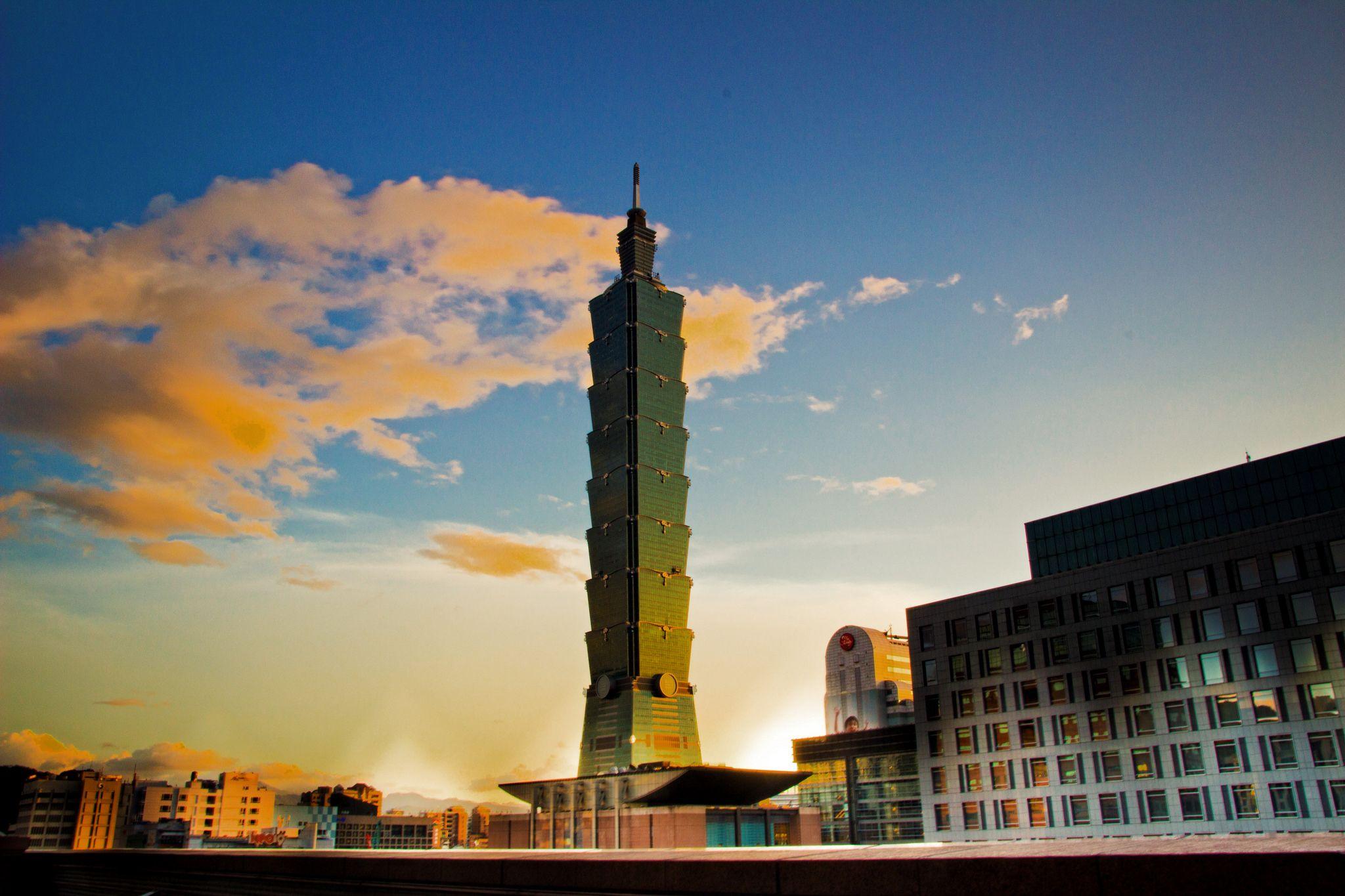 2048x1365 Travel Guide: Taiwan