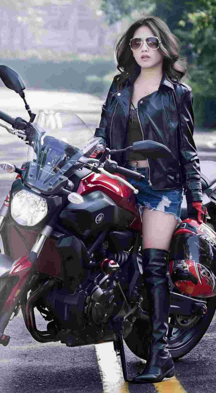 Biker Girl Wallpapers - Top Free Biker Girl Backgrounds - WallpaperAccess