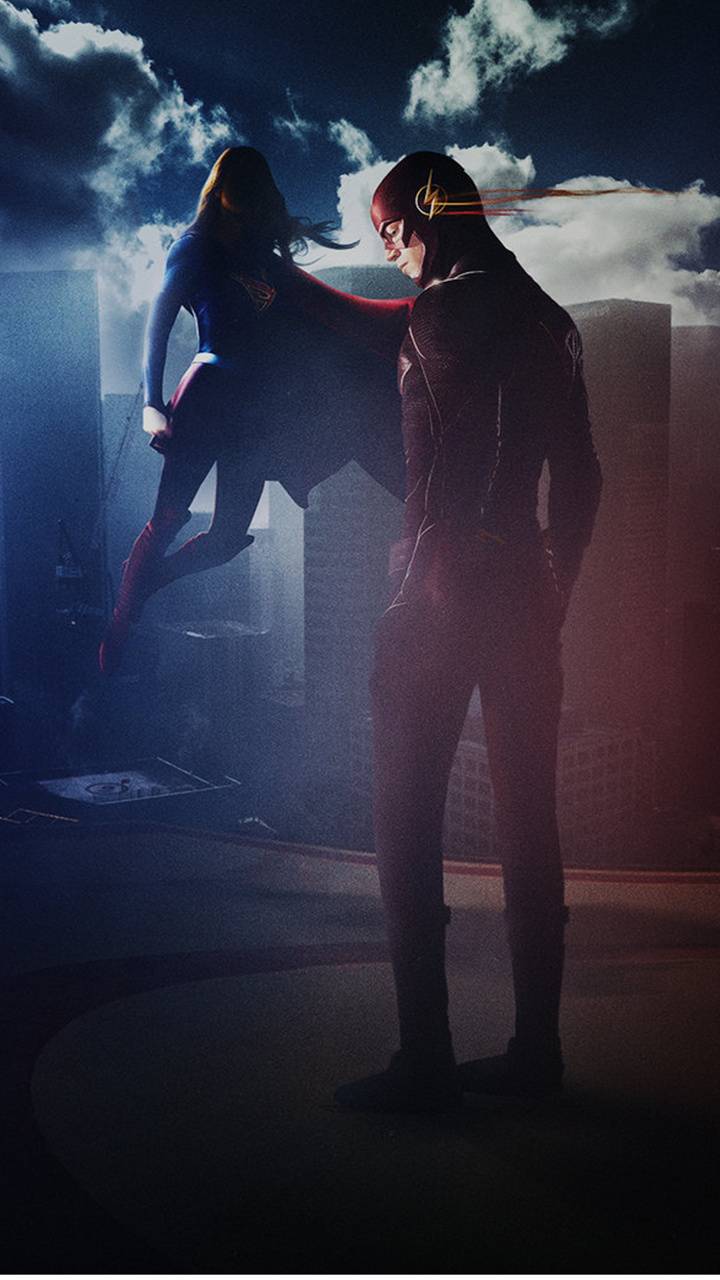 720x1280 Supergirl VS Flash wallpaper