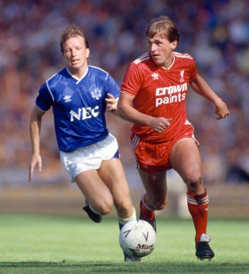 871x960 Kenny Dalglish
