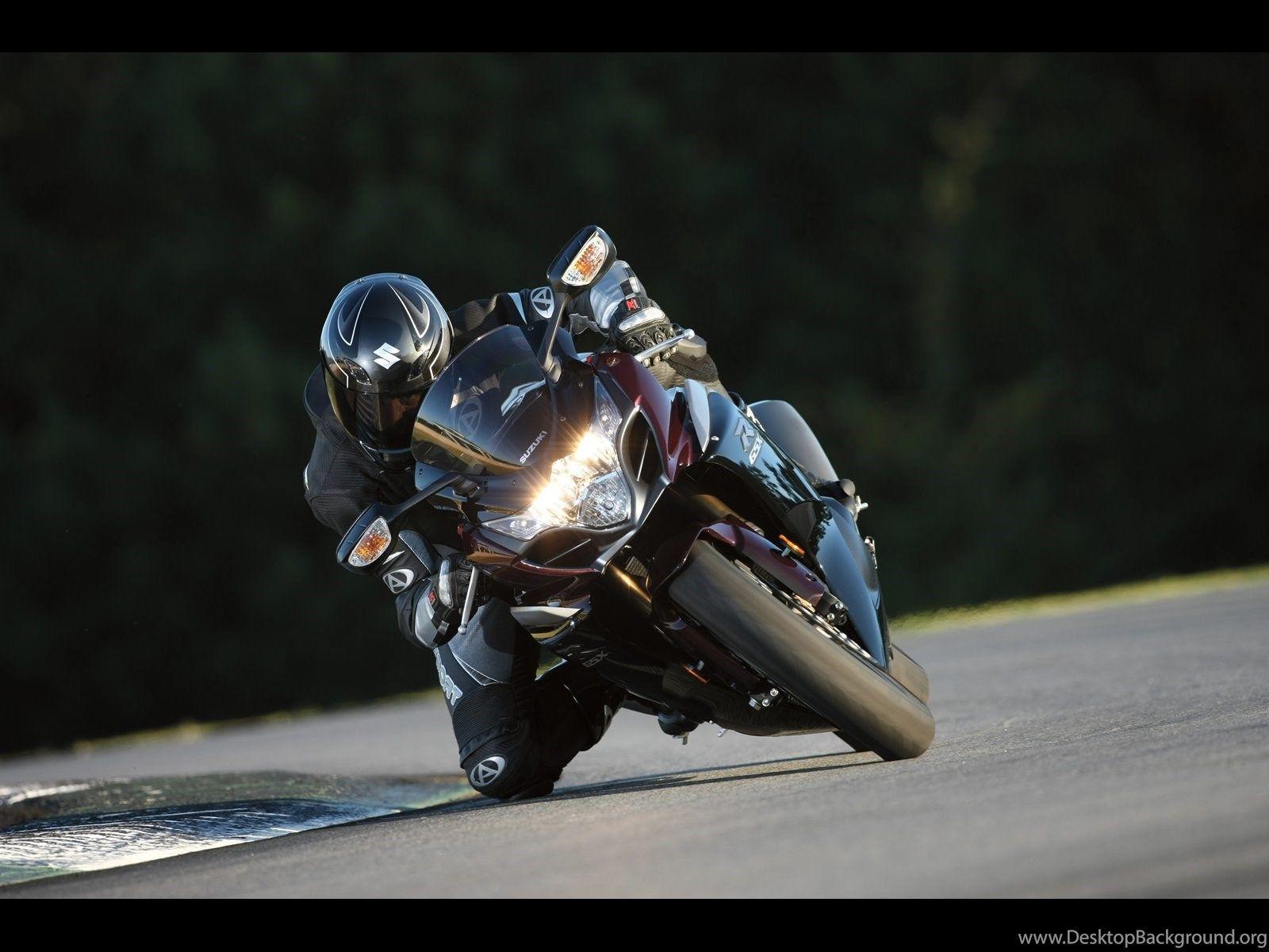 1600x1200 Magnificent Suzuki Gsxr 1000 Wallpaper Desktop Background