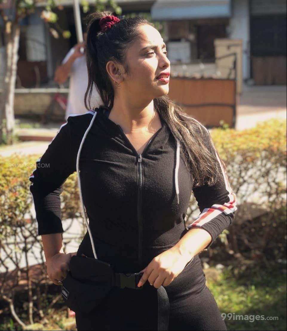961x1107 Rani Chatterjee Hot Beautiful HD Photo / Wallpaper, WhatsApp DP (1080p) (961x1107) (2020)