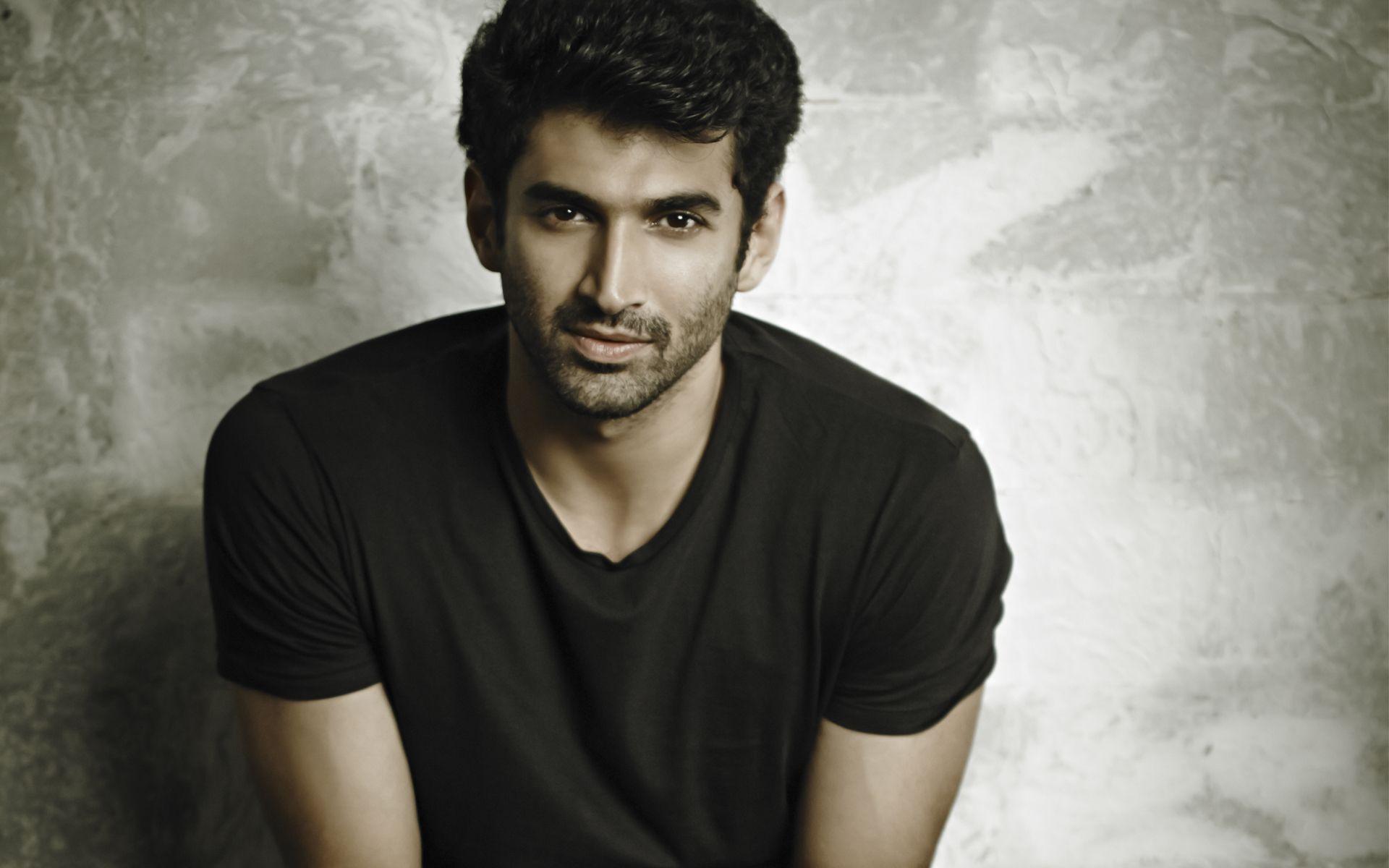 1920x1200 Bollywod Actor aditya roy kapoor latest wallpaper in full HD 1080p free. Roy kapoor, Actors, Movie facts